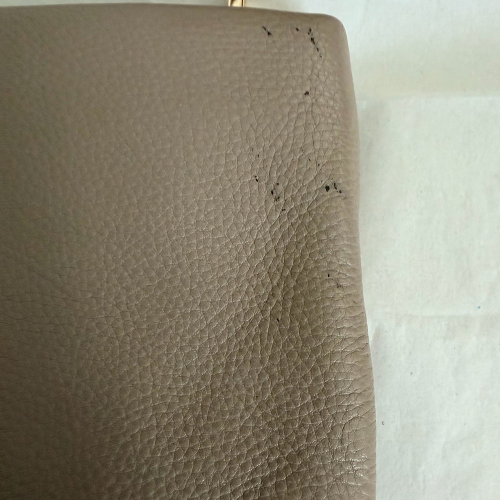 Tory Burch Bombe Leather Foldover Shoulder Bag in French Grey - Picture 4 of 10